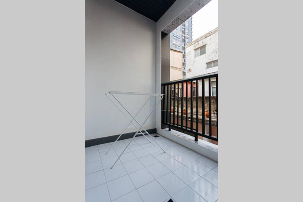 P4 Silom Large 2Beds Full Kitchen Wifi 4-6Pax Apartment Bangkok Exterior photo
