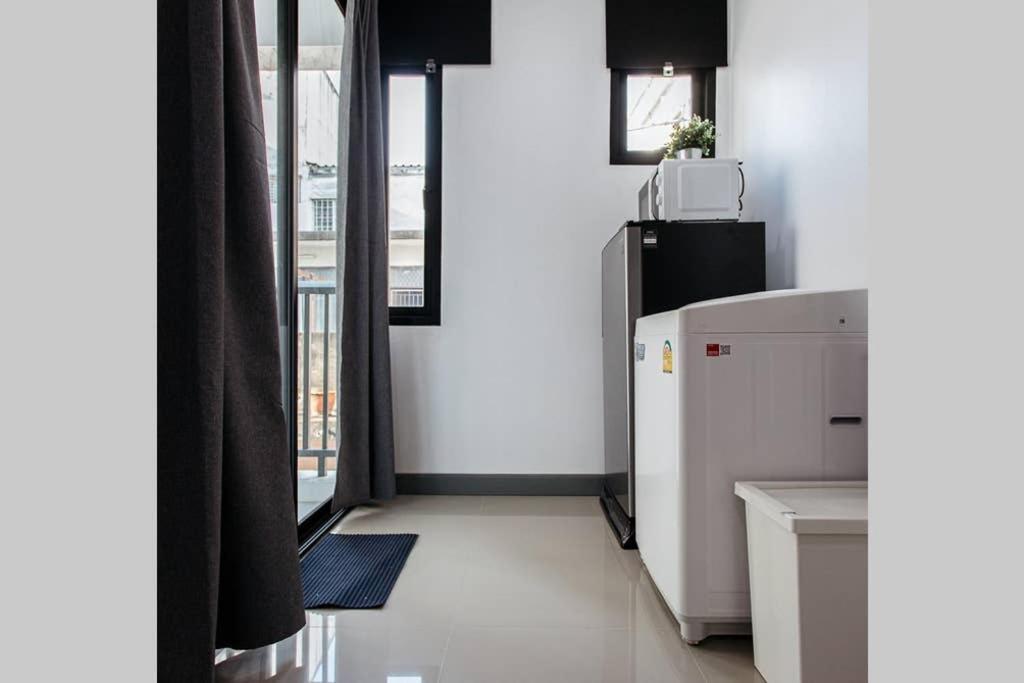 P4 Silom Large 2Beds Full Kitchen Wifi 4-6Pax Apartment Bangkok Exterior photo